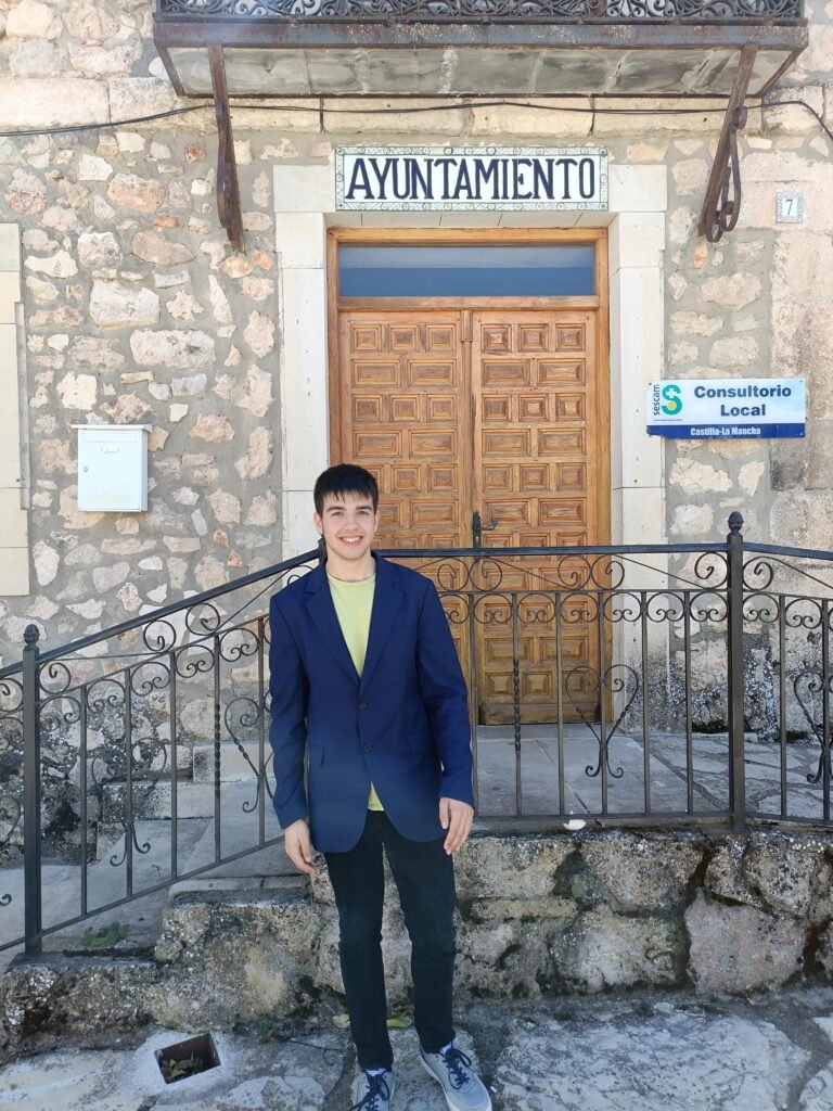 Hugo Escudero Moreno CEO DE BUZZYY